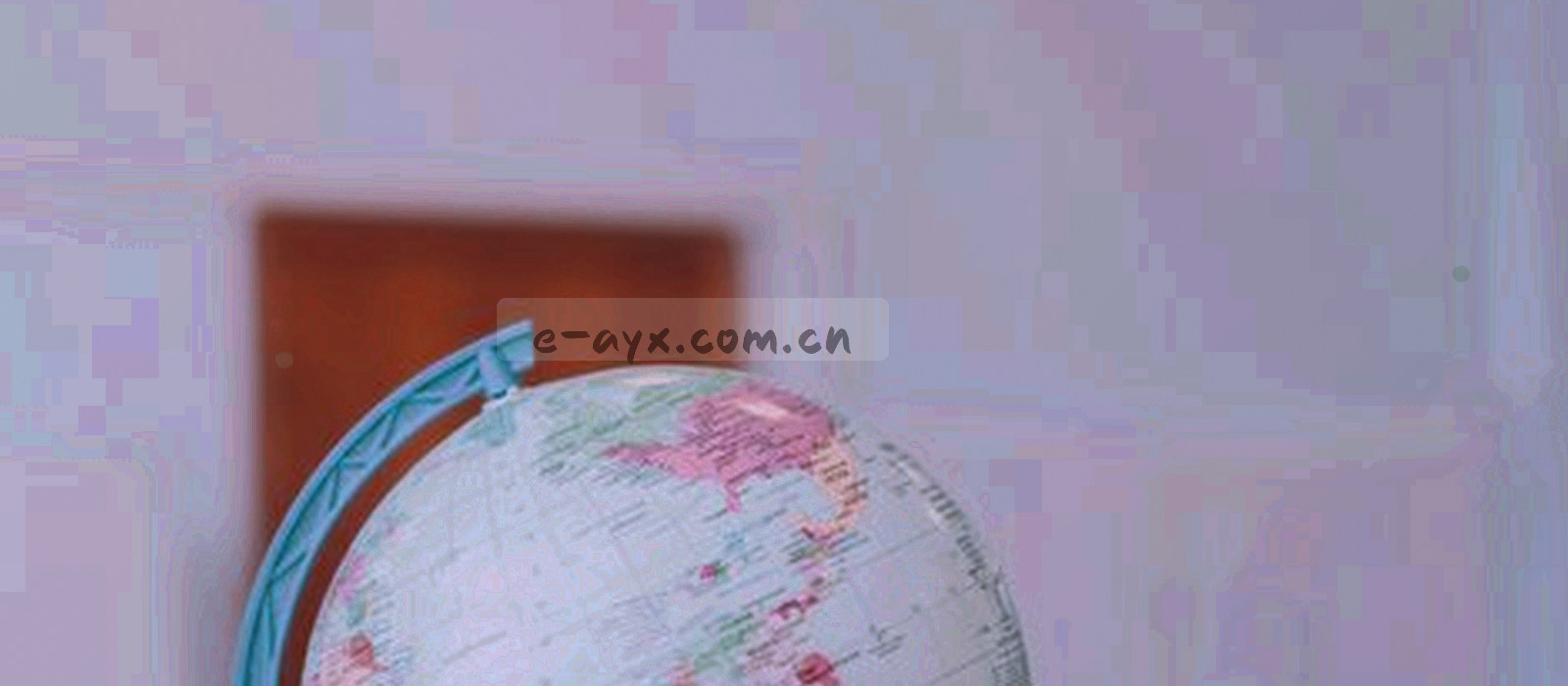 横向延展的抽象数据流与刻度线，霓虹青与暖橙交织，表示版本更新的时间脉络